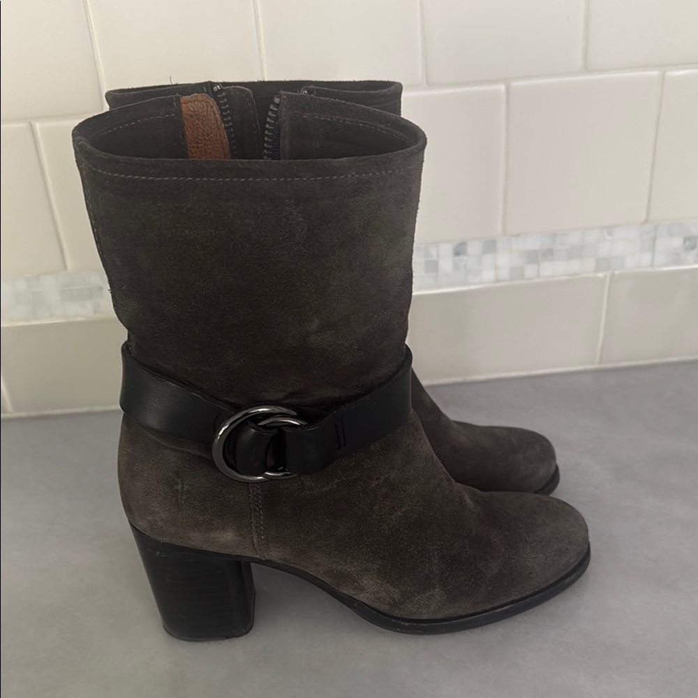 Frye Black and Brown Ankle Boots